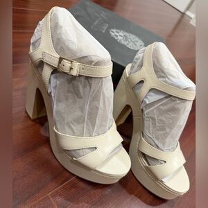 Brand New Vince Camuto Women's Randreya Platform Wedge Sandals